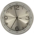 Nástěnné analogové hodiny Modern, 30 cm, stříbrné