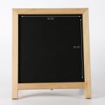 Stolní mini poutač s černou popisovatelnou tabulí - přírodní A-Z Reklama CZ