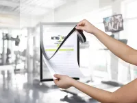 Samolepící kapsa s rámem A4 na poznámky - Stříbrná DURABLE