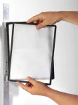 VARIO magnetický držák s 5 Černými kapsami A4 DURABLE VARIO magnetický držák s 5 Černými kapsami A4 DURABLE
