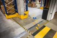 Podlahová páska pro značení 0,7mm - Žluto/Černá DURABLE