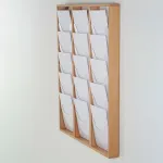 Dřevěný nástěnný zásobník na A4 letáky 3x5 boxů - Přírodní A-Z Reklama CZ