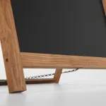 Dřevěný poutač s popisovatelnou černou tabulí 440x1370 - Tmavě hnědy A-Z Reklama CZ