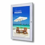 Uzamykatelná venkovní vitrína na plakát A3 profil 37