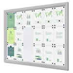 Venkovní uzamykatelná vitrína Slim 18x A4 - Stříbrná