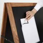 Dřevěný poutač s křídovou tabulí 590x780 - Tmavě hnědý A-Z Reklama CZ
