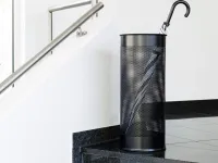 Kovový stojan na deštníky – Černý o objemu 28,5 l DURABLE