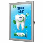 Uzamykatelná venkovní vitrína na plakát A2 – Stříbrná A-Z Reklama CZ